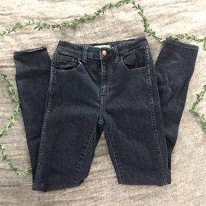 Madewell High Rise Skinny Jeans | 24